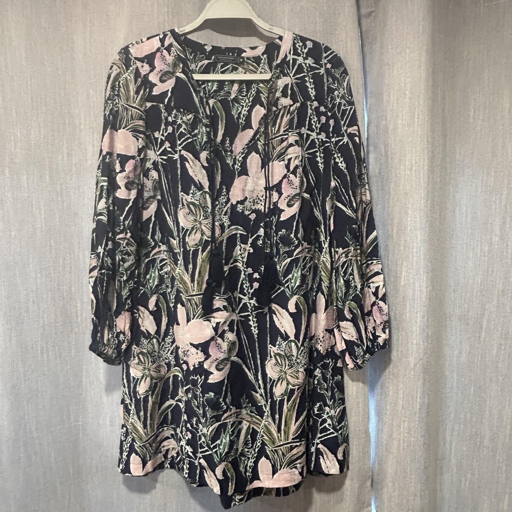 Vineyard Vines Dress Womens Medium Blue Floral Tassel 3/4 Sleeve Shift Boho